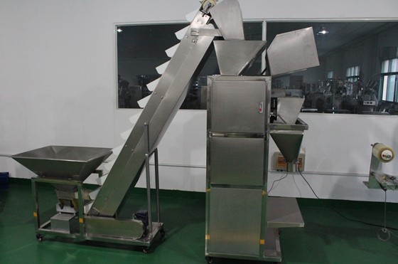 半自動2鬥秤重灌裝機,稱重半自動灌裝機
