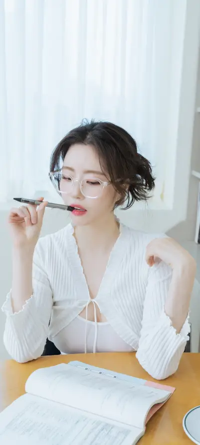 亚洲久热无码中文字幕人妖_娱乐平台_原来神马电影网